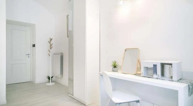 White Candia Guesthouse