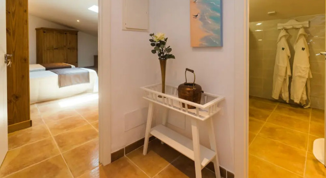 Standard Family room Can Serrete