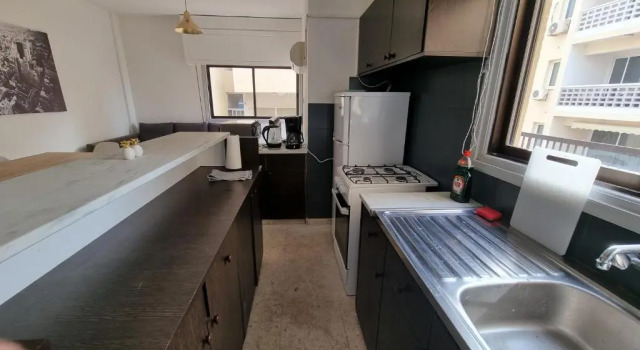 Cozy Beach Apt / 100 MBit+ Netflix / Near Airport, Book Hotel Larnaka Larnaca Region