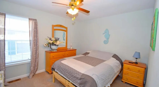 Barge Road 136o9 3 Bedroom Home by RedAwning