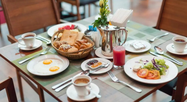 Двухместный номер Deluxe Inya Lake Hotel Yangon