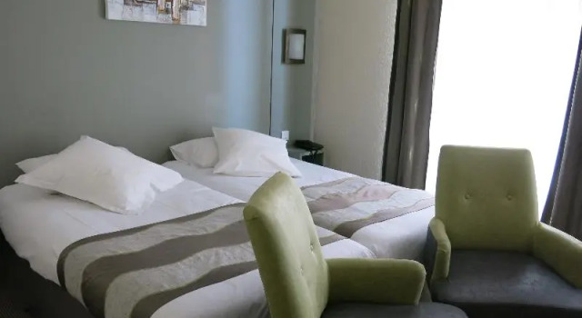 Номер Standard Дуплекс Inter Hotel Le Bristol