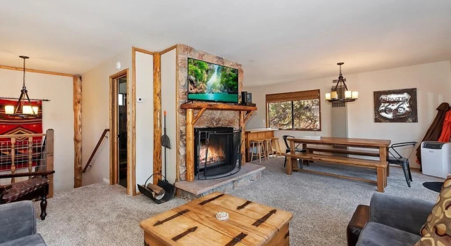 043 - Woodsy Cabin, Забронировать Отель Биг-Бэар-Сити San Bernardino Mountains