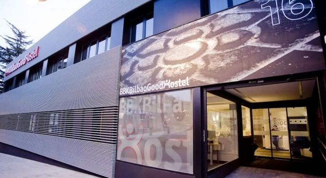 BBK Bilbao Good Hostel, Rezerwuj Hostel Hotele w Baskonia z parkingiem, Parking