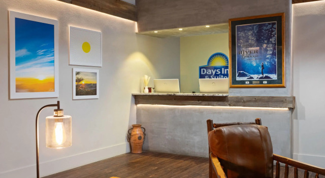 Days Inn and Suites by Wyndham Downtown Missoula-University, Buchen Sie Hotel Hotels in Missoula mit Frühstück, Frühstück