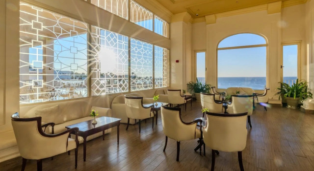 Курортный Отель Continental Plaza Beach Resort, Забронировать Курортный отель Отели Шарм-эш-Шейх 4 звезды, 4*