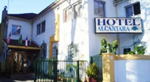 Hotel Alcantara I, Забронировать Отель Отели Винья-дель-Мар с парковкой, рядом с Potrerillos Park, Парковка