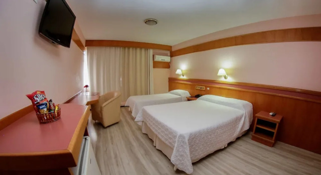 Двухместный номер Deluxe Susin Hotel