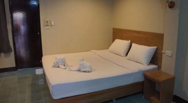 Huan Kham Nan, Réserver Hôtel Nan Nan Province