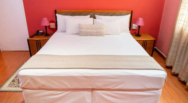 Ngwenya Hotel & Conference Centre, Prenota Hotel Stilfontein North West