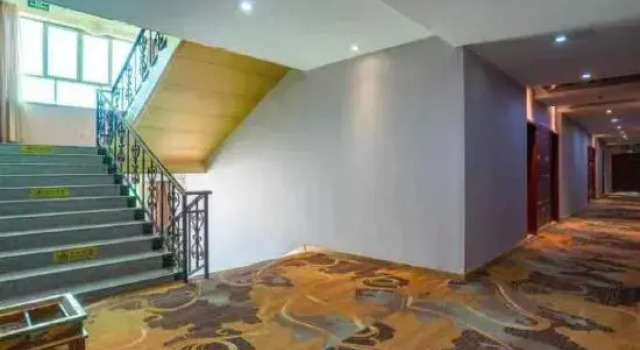 Denon Hotel, Buchen Sie Hotel Ejin Banner 