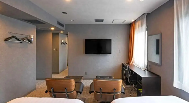 Court Hotel Hamamatsu, Boek Hotel Hotels in Tokai met parkeren, Parkeren