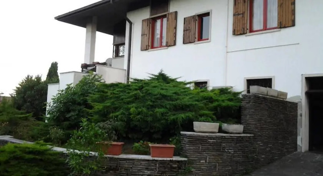 B&B LAurora