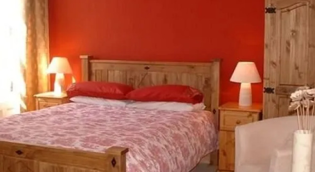 Clarmont Guest House