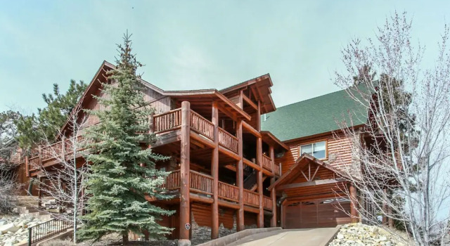 Castle Glen Chalet-1845 by Big Bear Vacations, Забронировать Шале Биг-Бэр-Лейк San Bernardino Mountains, рядом с Interlaken Shopping Center