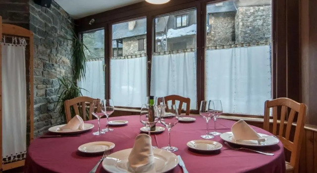 Hotel Vilagaros, Buchen Sie Aparthotel SPA-Hotels in Naut Aran, SPA