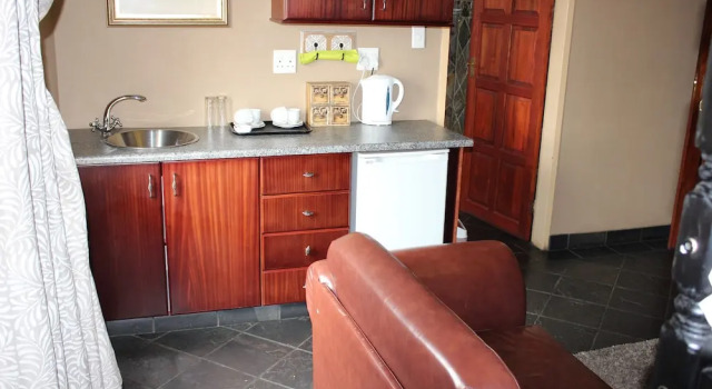 Семейный номер Standard Goldfields Lodge and Conference Centre
