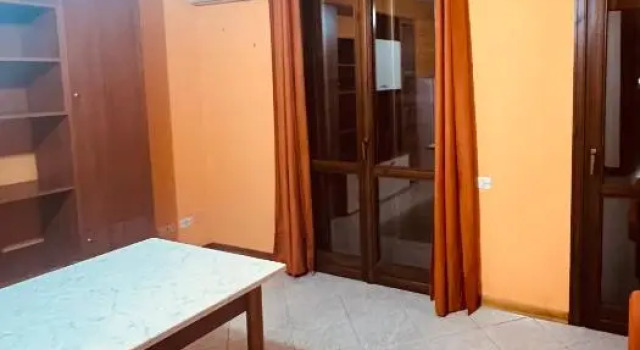 Sicilian beach house 15 min Taormina 25 min Catania 35 min Etna, Book Apartment Hotels in Sicily with Parking, Parking