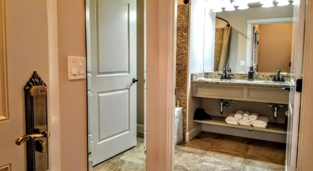 Номер Superior Resort at Eagle Point Golf Club Lodging