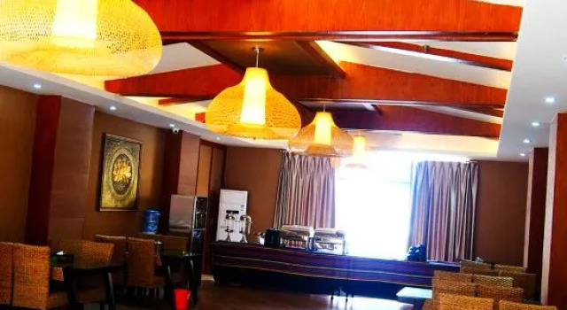 Mengla Zai Ya Ge Ha Hotel, Buchen Sie Hotel Hotels in Yunnan mit Parkplatz, Parkplätze