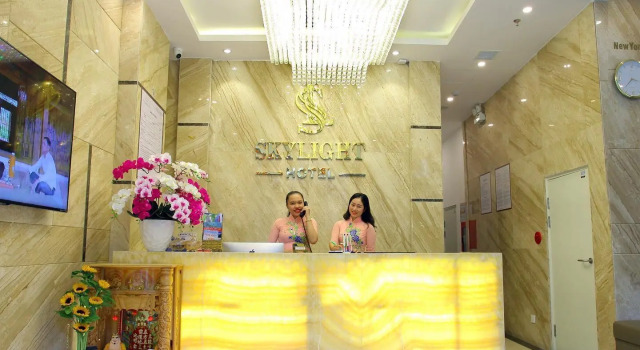 Skylight Hotel
