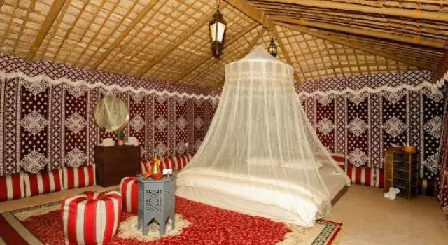 Тент Al Khayma Camp "Elite Glamping & Dining in Experience"