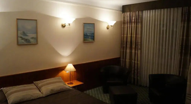 Hotel de l' Esplanade, Boek Hotel Remich 