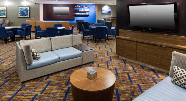 Courtyard by Marriott Los Angeles Burbank Airport