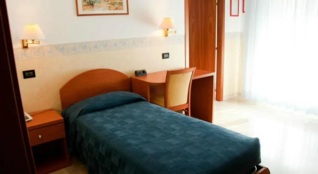 Семейный номер Standard с балконом Hotel Touring