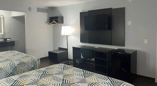 Четырёхместный номер Standard Motel 6 Dumas, TX