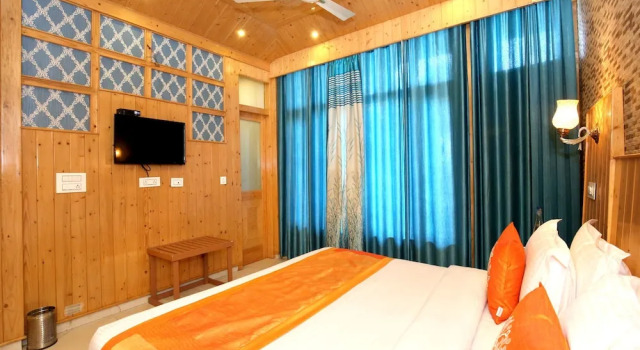 Номер Standard OYO 12170 Home Rustic Villa Kasauli