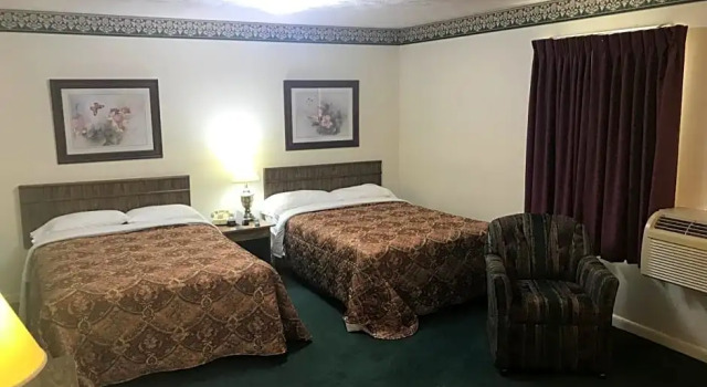 Номер Economy Sheldons Motel by OYO Keysville Near Hwy 360