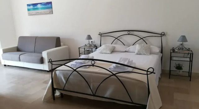 Le Strazzigne, Rezervați Bed and Breakfast Hoteluri în centrul Diso, hoteluri în centrul Diso