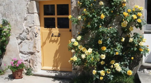 La Cerisaie,B&B, Забронировать Отель Отели Прива с парковкой, Парковка