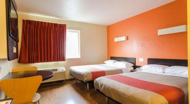 Четырёхместный номер Standard Motel 6-Seattle, WA - Sea-Tac Airport South