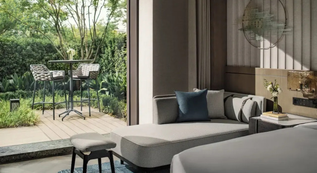 Четырёхместный номер Classic с видом на внутренний двор Intercontinental Xiangyang by IHG