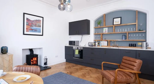 Loughrigg at Lipwood - Stunning 2 Bedroom - 1 Bathroom - Gentleman's Residence - Central Windermere
