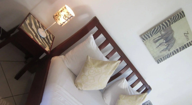 La Paradise Inn
