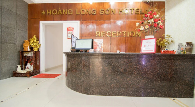 Hoang Long Son Hotel by RedDoorz, Забронировать Отель Район 2 Хошимин