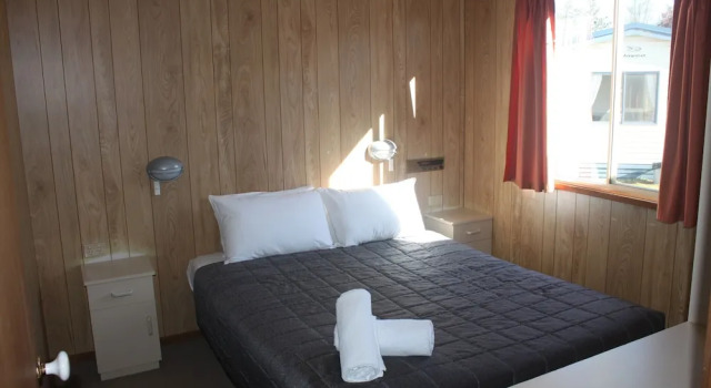 Вилла с 2 комнатами Capital Country Holiday Park