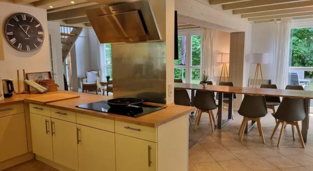 XXL Ferienhaus in Bad Saarow, Забронировать Дом для отпуска Отели Бад-Заров с парковкой, Парковка