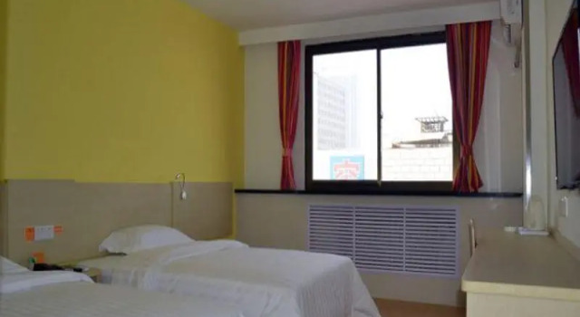 Двухместный номер Standard 7 Days Inn Pingliang Jiefang Road Branch