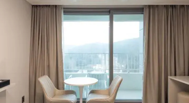 Habitación doble Estándar con vista a la montaña Hotel Wavellent Yangyang