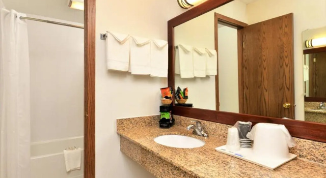 Люкс Americas Best Value Inn - Mitchell