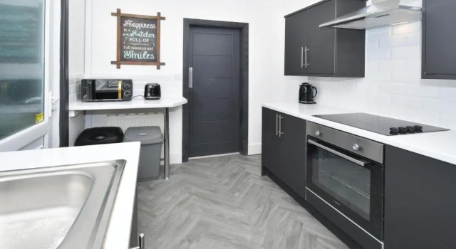 Коттедж Townhouse @ 202 Walthall Street Crewe