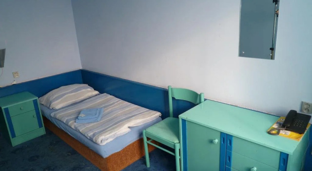 Hotel Zobor, Rezervovat Hotel Hotely v Nitriansky kraj s parkováním, Parkování