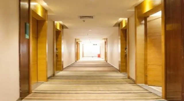 City Comfort Inn Nanning Minzhu Road Guangxi Dianwang, Varaa Hotelli Hotellit Guangxi pysäköinnillä, Pysäköinti