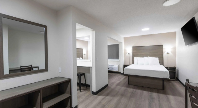 Четырёхместный люкс Extended Stay America Suites - Columbia - Greystone
