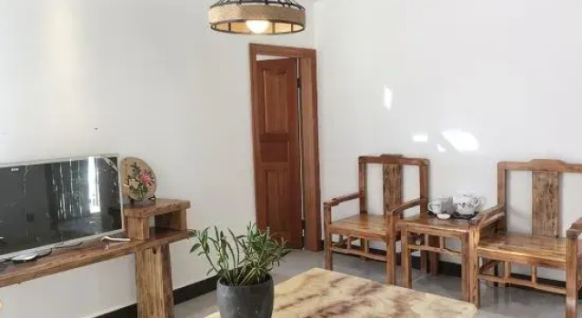 Семейный люкс Deluxe Gongshan Ancient Road Qingyuan Theme Hotel