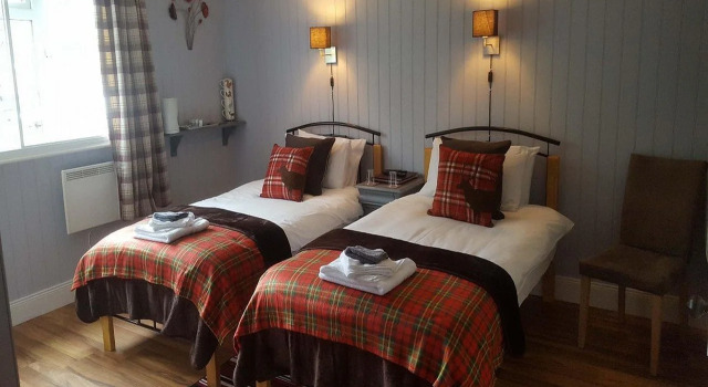 Moorfield House Hotel, Book Hotel Hoteller i Braemar med parkering, Parkering